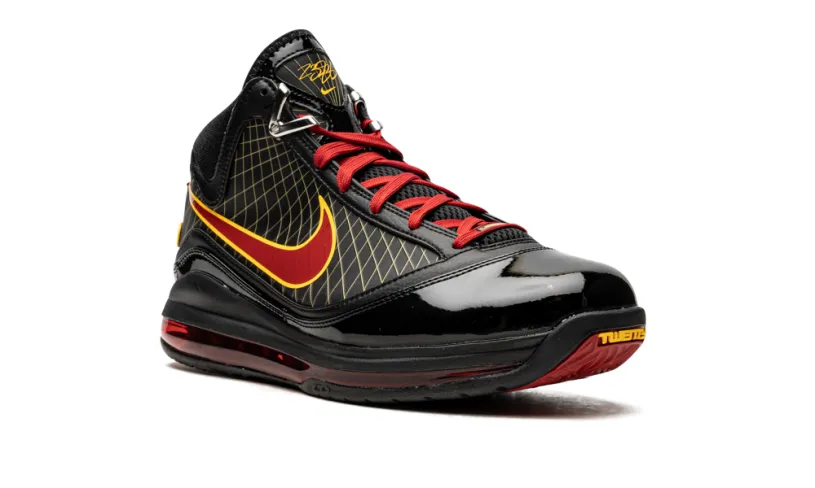 Nike Basketball Air Max Lebron 7 PE 'Fairfax'
